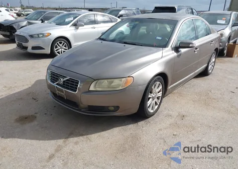 2009 Volvo S80 3.2 from USA, damaged, VIN YV1AS982991103198